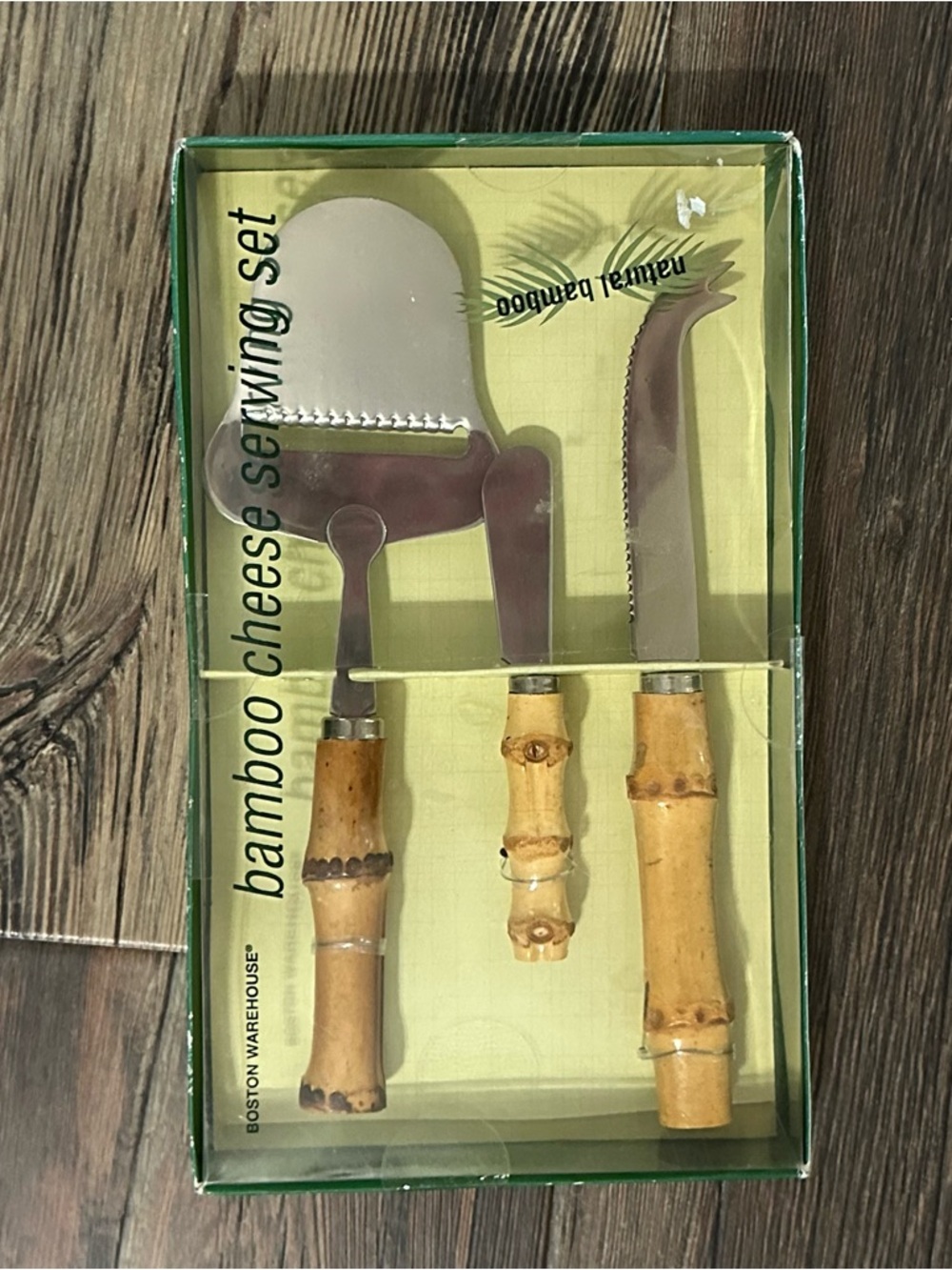 Bamboo cheese serving set NEW  Boston Warehouse Sunset Palms 3-piece